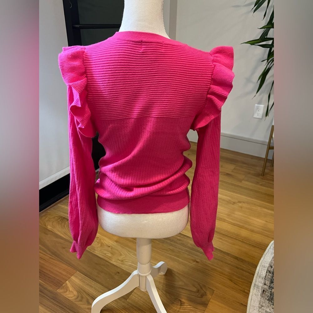 & Merci womens hot Pink Ruffled sweater size L - Picture 5 of 8